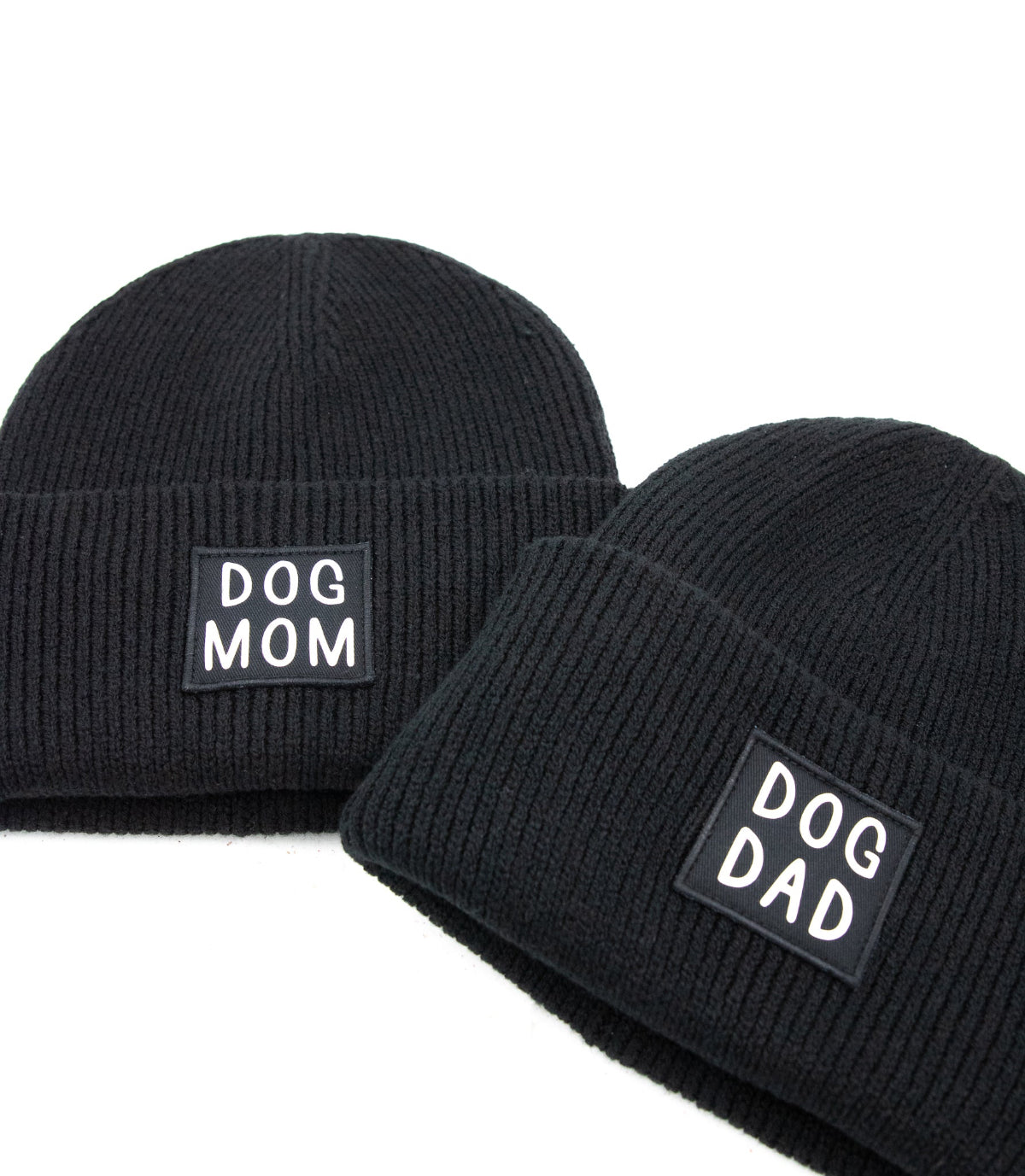 Suomessa käsinpainettu 100% kierrätysmateriaalista valmistettu dog mom pipo ja dog dad pipo