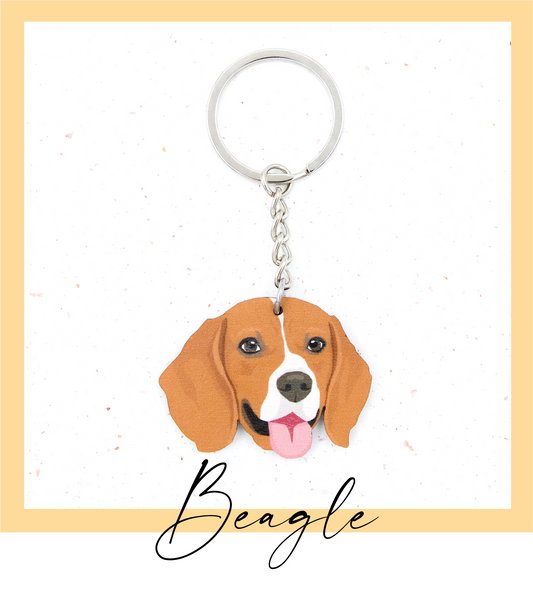 Suomalaisesta koivuvanerista ja teräksestä valmistettu beagle avaimenperä