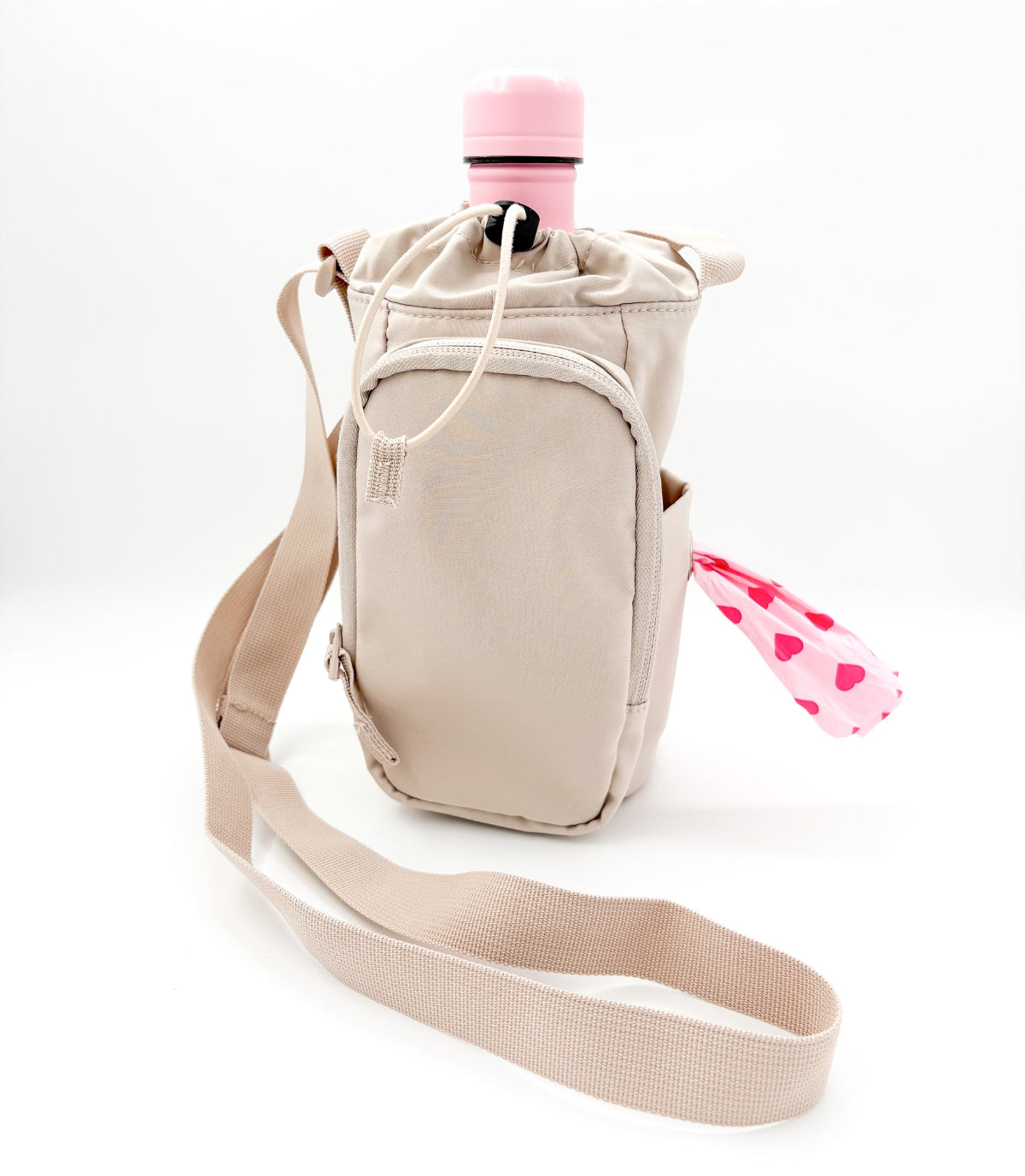 Koiranomistajan ulkoilulaukku eli dog walking bag värissä beige