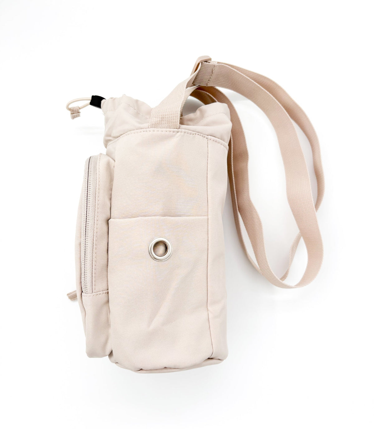 Koiranomistajan ulkoilulaukku eli dog walking bag värissä beige