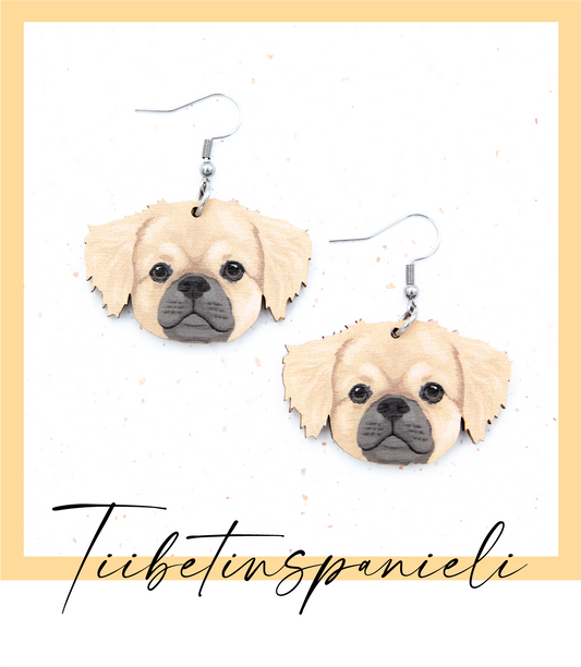 Suomalaisesta koivuvanerista ja kirurginteräksestä valmistetut roikkuvat tiibetinspanieli korvakorut